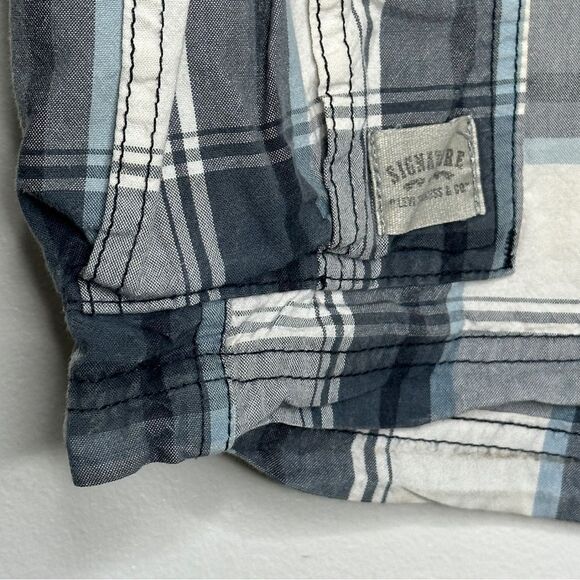 Signature Levi Strauss and co.‎ cargo shorts checkered - Picture 6 of 7